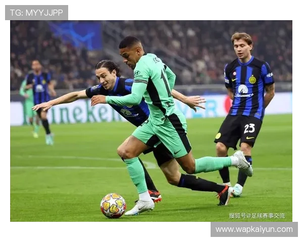 开云投注ac米兰赞助商w合作背后隐藏的商业价值与行业发展新机遇 开云投注ac米兰赞助商w合作背后隐藏的商业价值与行业发展新机遇